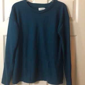 Liz Claiborne petite sweater